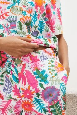 Next Lucy Tiffney White Floral Lucy Tiffney White Floral Short Sleeve Long Leg Pyjamas Set -Next shop C06080s4 scaled