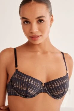 Next Graphic Lace Non Pad Plunge Bra 11 Next Graphic Lace Non Pad Plunge Bra -Next shop C37 095s4 scaled
