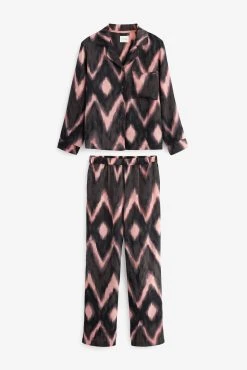 Next Satin Button Through Pyjamas -Next shop C37 499s4 scaled
