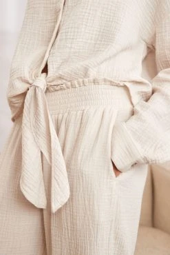 Next Ecru Cream Crinkle Button Through Pyjamas -Next shop C66 549s3 scaled