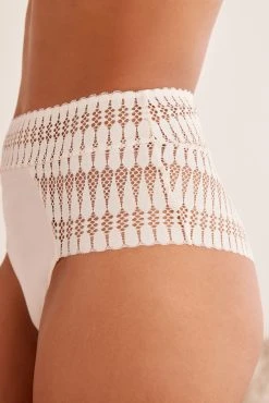 Next Graphic Lace Knickers -Next shop C69 996s4 scaled