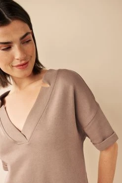 Next Short Sleeve Notch V-Neck Jersey Pocket Detail Dress 2 Next Short Sleeve Notch V-Neck Jersey Pocket Detail Dress -Next shop D28079s3 scaled