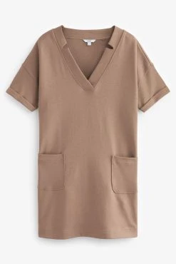 Next Short Sleeve Notch V-Neck Jersey Pocket Detail Dress 4 Next Short Sleeve Notch V-Neck Jersey Pocket Detail Dress -Next shop D28079s5 scaled
