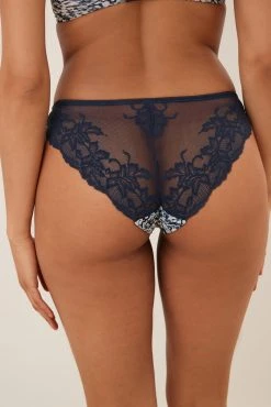 Next No VPL Lace Back Briefs 3 Pack 11 Next No VPL Lace Back Briefs 3 Pack -Next shop D28093s5 scaled