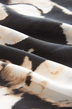 Next Black/Cream Floral Satin Lace Night Dress -Next shop D32932s9 scaled