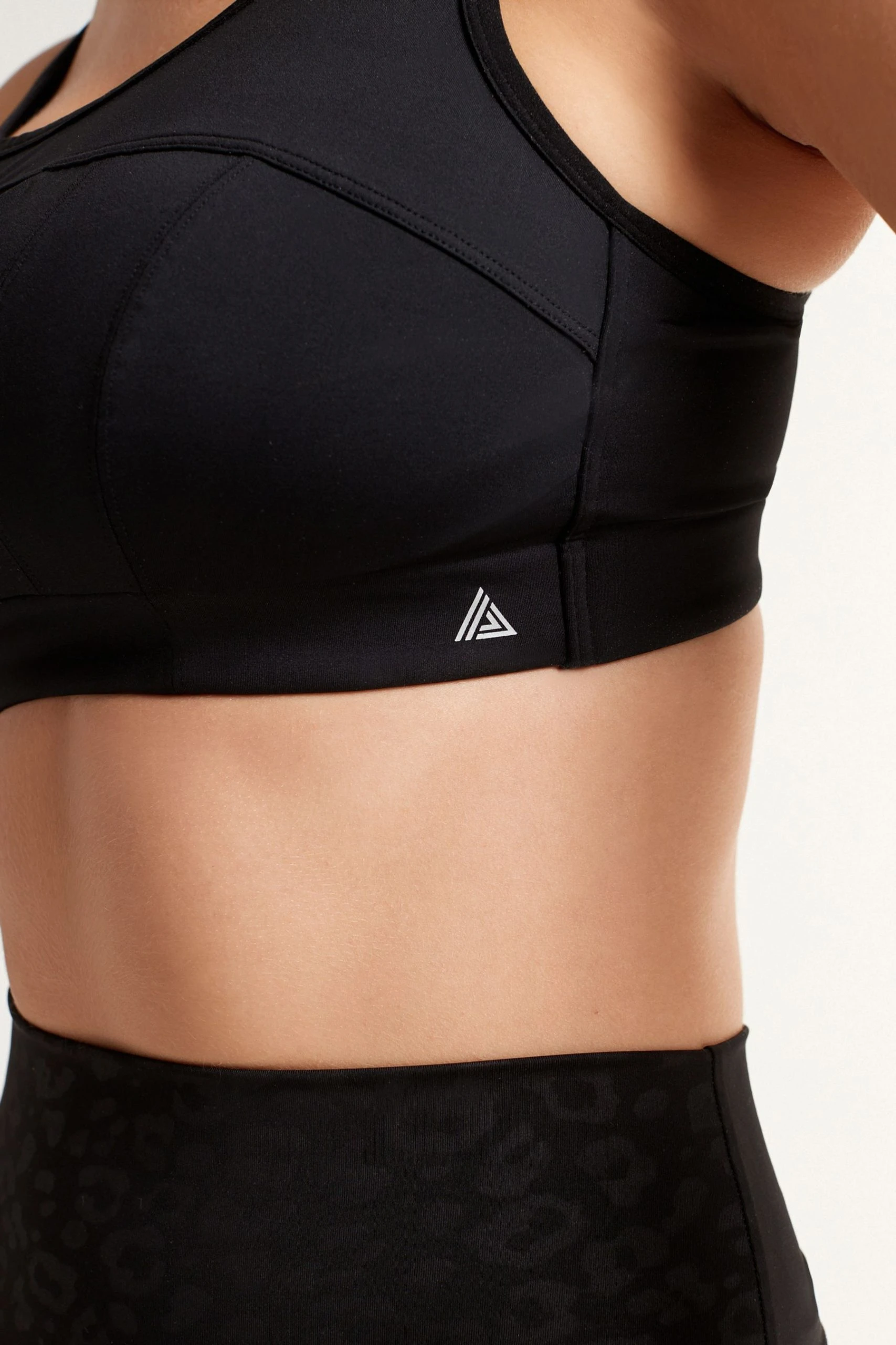 Next Active Sports DD+ Antibounce Extra High Impact Bra 2 Next Active Sports DD+ Antibounce Extra High Impact Bra - Image 2