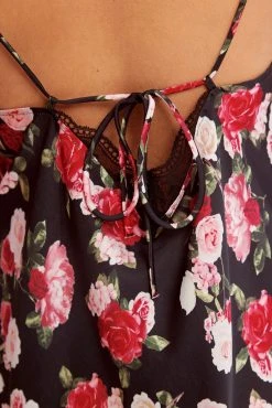 Next Rose Print Cowl Neck Lace Insert Satin Slip Dress -Next shop U66 130s6 scaled