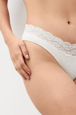 Next Lace Trim Cotton Blend Knickers 4 Pack 11 Next Lace Trim Cotton Blend Knickers 4 Pack -Next shop U70416s4 scaled