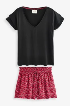 Next Red Woodblock Cotton Blend Jersey Pyjamas Shorts Set -Next shop U96 323s5 scaled